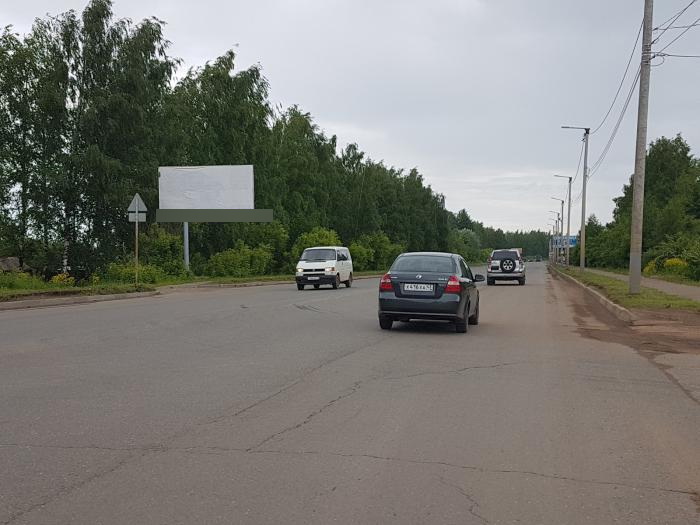 Фотография рекламного носителя, тип: Билборд 3x6, адрес: Щорса ул., д.70, Киров, Кировская область, Россия. Сторона В №804945