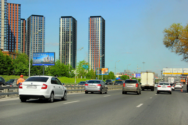 Фотография рекламного носителя, тип: Билборд 3x6, адрес: ТТК, 370м после выезда с Волгоградского пр-та, Москва, Россия. Сторона Б1 №325016