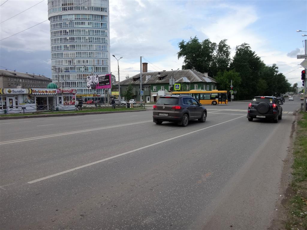 Фотография рекламного носителя, тип: Билборд 3x6, адрес: Карпинского ул. Х Декабристов пр-т., Пермь, Пермский край, Россия. Сторона C №758429