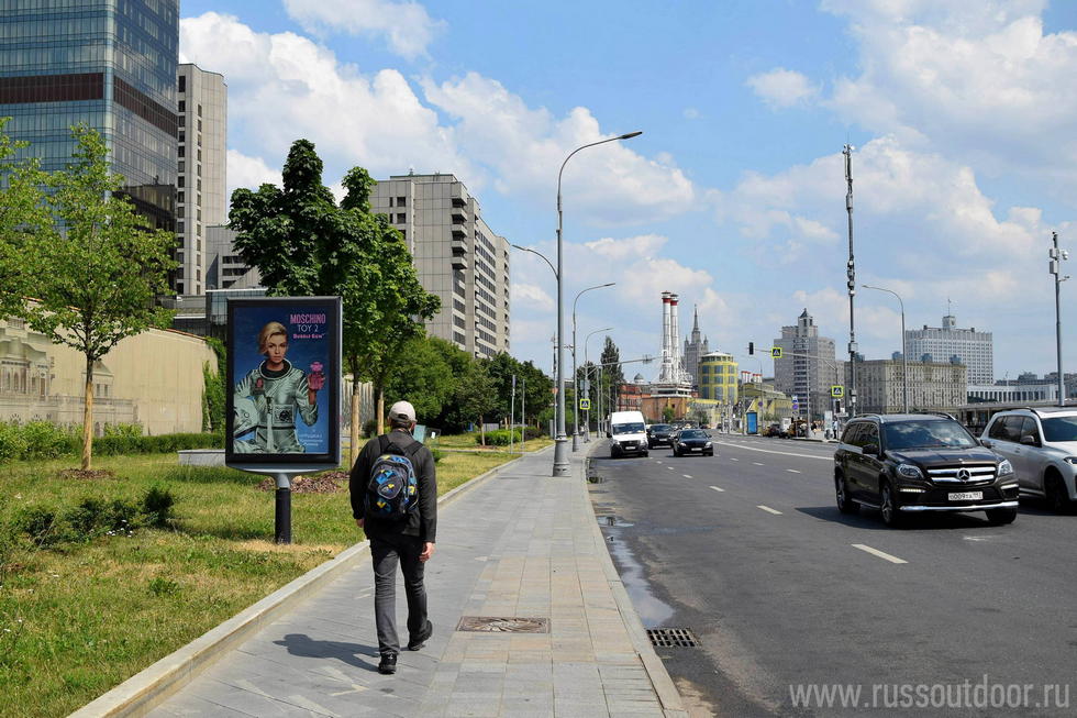 Фотография рекламного носителя, тип: Ситиформат 1.8x1.2, адрес: Краснопресненская наб., парк Красная Пресня, поз.2, Москва, Россия. Сторона Б №461143
