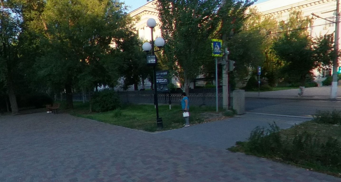 Фотография рекламного носителя, тип: Уличный информационный стенд, адрес: Ленина пр-т., Педагогический университет, поз.1, Волгоград, Волгоградская область, Россия. Сторона B №1077881