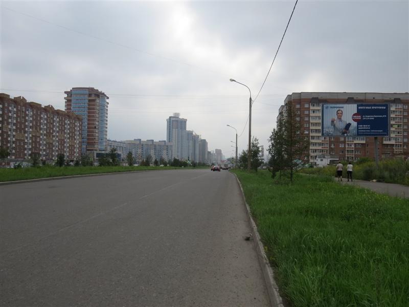 Фотография рекламного носителя, тип: Билборд 3x6, адрес: Алексеева ул., д.20а, Красноярск, Красноярский край, Россия. Сторона A1-A3 №516829