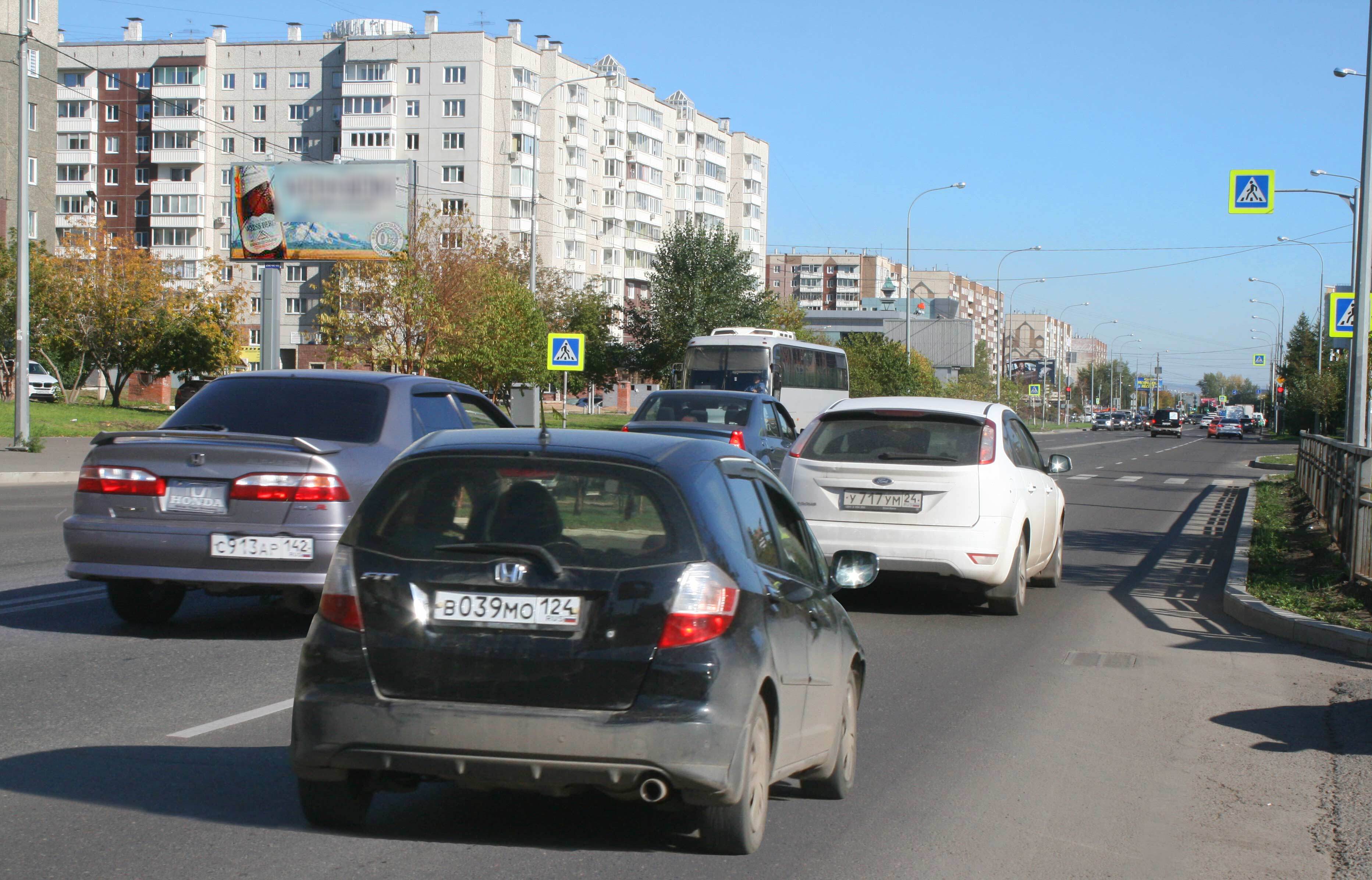 Фотография рекламного носителя, тип: Билборд 3x6, адрес: Взлетная ул., д.26а, Красноярск, Красноярский край, Россия. Сторона Б №745784
