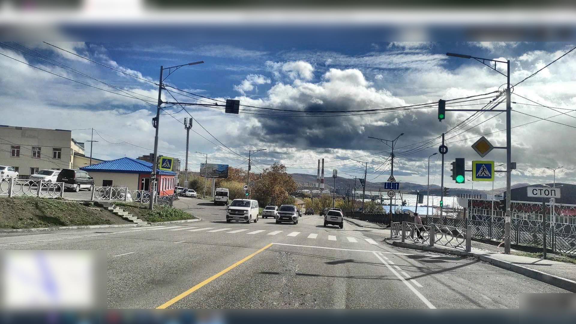 Фотография рекламного носителя, тип: Билборд 3x6, адрес: Океанская ул., д.70, 30м в сторону КП, Петропавловск-Камчатский, Камчатский край, Россия. Сторона B №993542