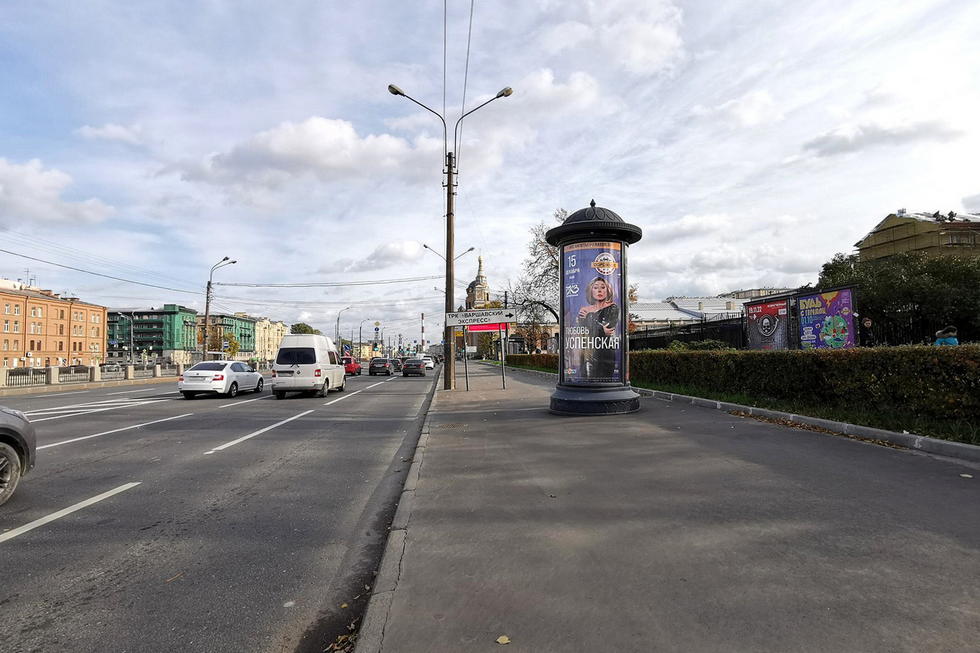 Фотография рекламного носителя, тип: Пиллар 3x1.4, адрес: Обводного канала наб., д.118а, Санкт-Петербург, Россия. Сторона А №658956