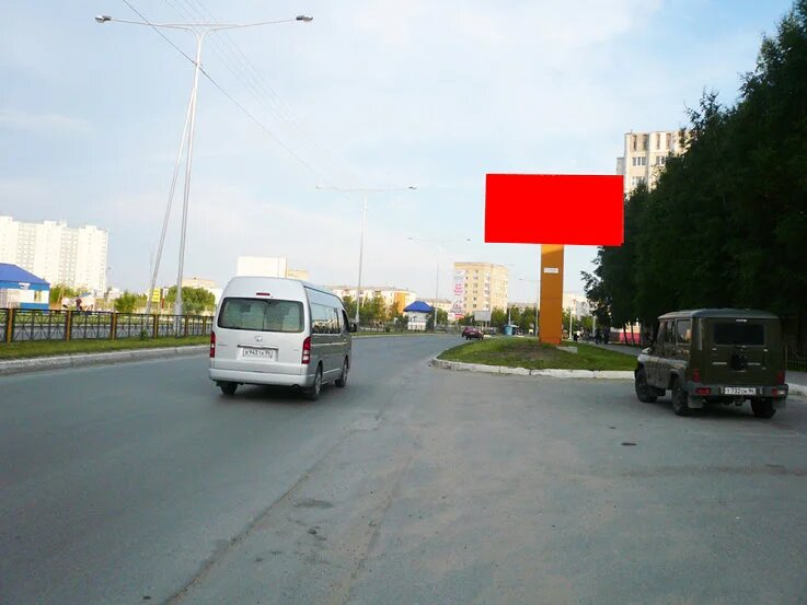 Фотография рекламного носителя, тип: Билборд 3x6, адрес: Жукова ул., д.18, Нижневартовск, Ханты-Мансийский автономный округ – Югра, Россия. Сторона А №676186