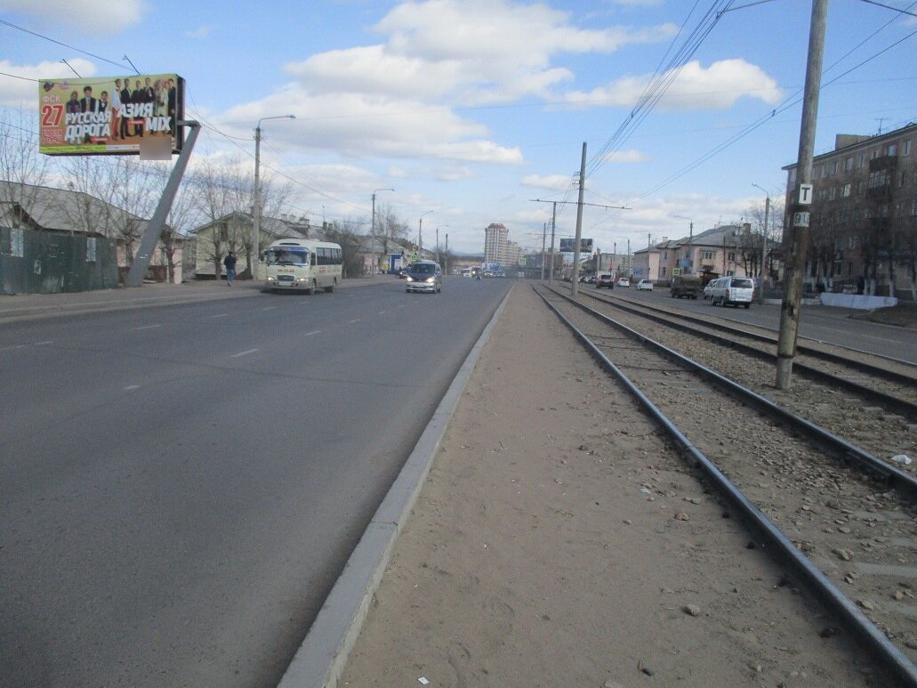 Фотография рекламного носителя, тип: Билборд 3x6, адрес: Боевая ул. Х Строителей пр-т., поз.1, Улан-Удэ, Республика Бурятия, Россия. Сторона В №697102