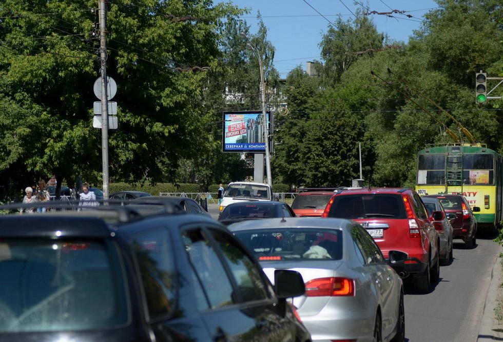 Фотография рекламного носителя, тип: Ситиборд 2.7x3.7, адрес: Вокзальная ул., д.16, Рязань, Рязанская область, Россия. Сторона A1-A5 №858756
