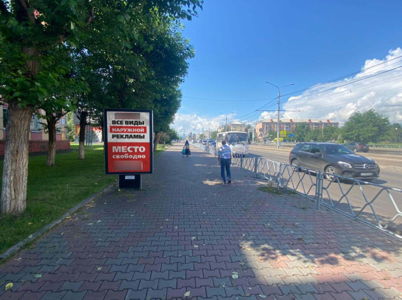 Фотография рекламного носителя, тип: Ситиформат 1.8x1.2, адрес: Красноярский рабочий пр-т., д.61, поз.1, Красноярск, Красноярский край, Россия. Сторона Б №780393