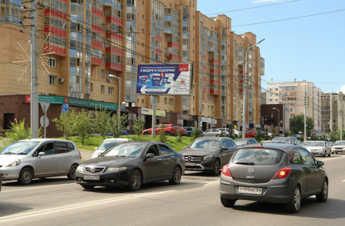Фотография рекламного носителя, тип: Билборд 3x6, адрес: Михаила Годенко ул., д.3, Красноярск, Красноярский край, Россия. Сторона B1-B3 №1326028