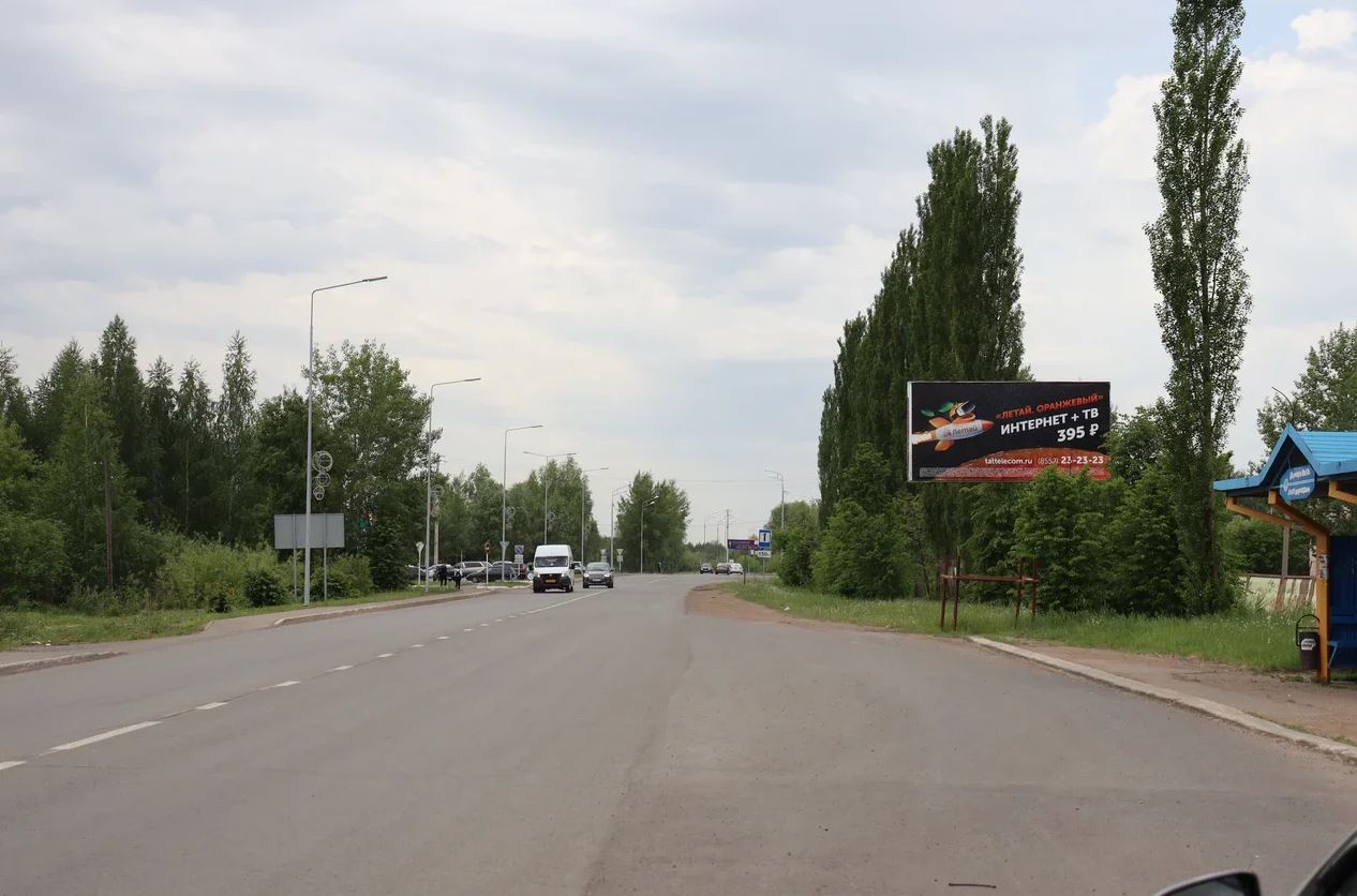 Фотография рекламного носителя, тип: Билборд 3x6, адрес: Нефтяников пр-т., д.1, Елабуга, Республика Татарстан, Россия. Сторона А №698850