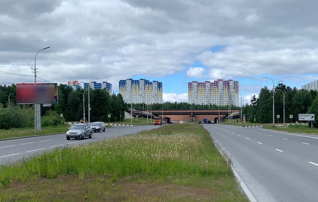 Фотография рекламного носителя, тип: Билборд 3x6, адрес: Югорский тракт, д.2, Сургут, Ханты-Мансийский автономный округ – Югра, Россия. Сторона Б №960069