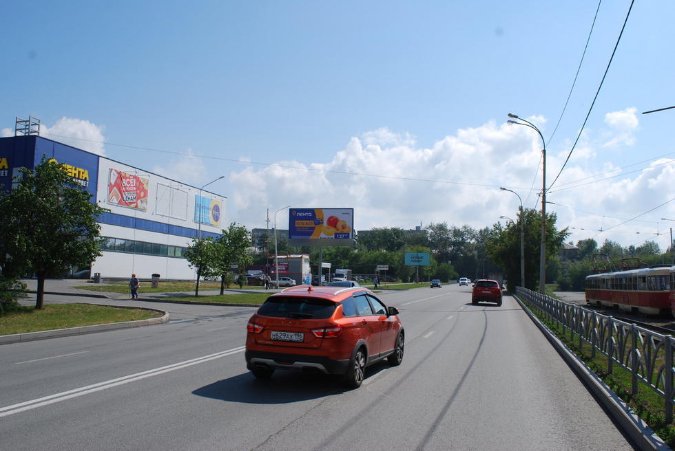 Фотография рекламного носителя, тип: Билборд 3x6, адрес: Сыромолотова ул., д.31 X 40-летия Комсомола ул., Екатеринбург, Свердловская область, Россия. Сторона Б №652269