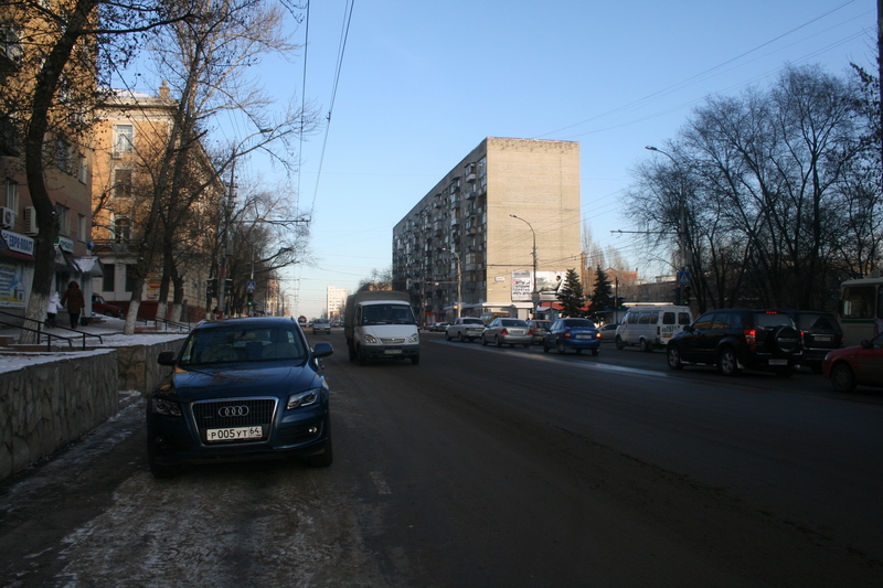 Фотография рекламного носителя, тип: Билборд 3x6, адрес: Чернышевского ул., д.46, Саратов, Саратовская область, Россия. Сторона A №418354