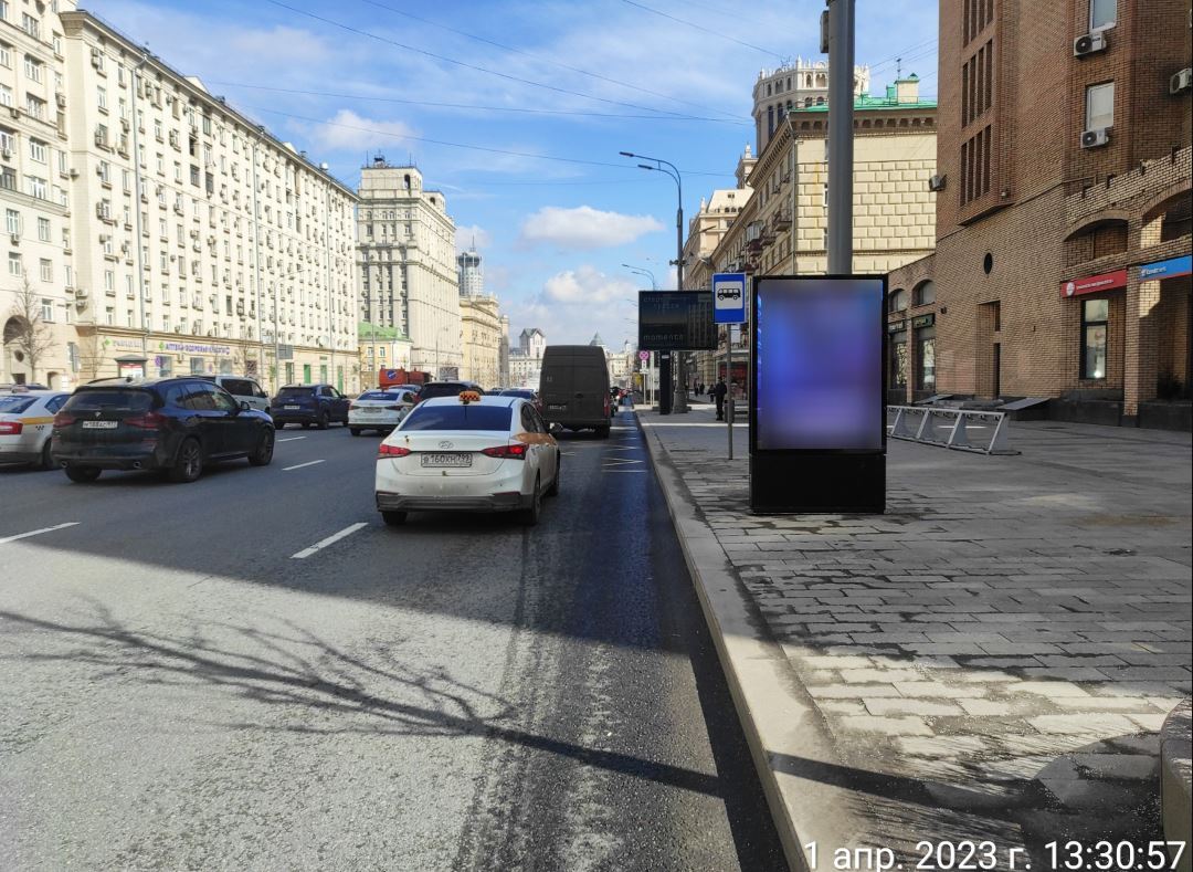 Фотография рекламного носителя, тип: Ситиформат 1.8x1.2, адрес: Валовая ул., д.21, Москва, Россия. Сторона A1-A10 №771320