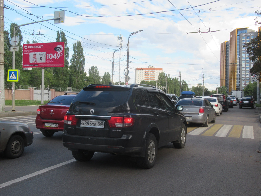 Фотография рекламного носителя, тип: Билборд 3x6, адрес: Космонавтов ул., д.60 Х Ворошилова ул., Воронеж, Воронежская область, Россия. Сторона Б №609779