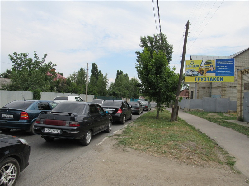Фотография рекламного носителя, тип: Билборд 3x6, адрес: Вокзальная ул. Х Шелковичная ул., д.109, Саратов, Саратовская область, Россия. Сторона А №819262