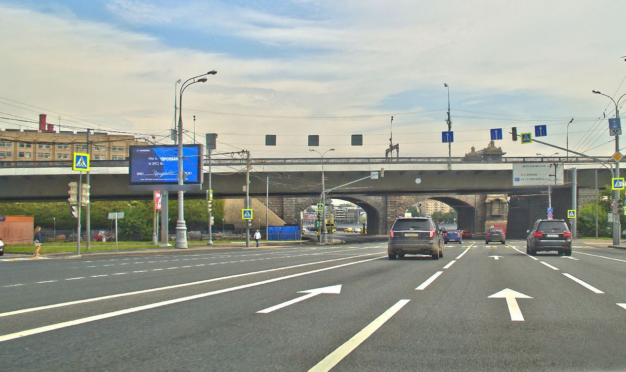 Фотография рекламного носителя, тип: Билборд 3x6, адрес: Воробьевское ш. д.2Б, Москва, Россия. Сторона Bh1-Bh4 №883018