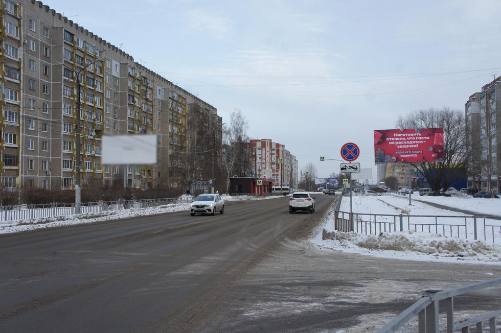 Фотография рекламного носителя, тип: Билборд 3x6, адрес: Победы пр-т., д.8, Кстово, Нижегородская область, Россия. Сторона А №769027