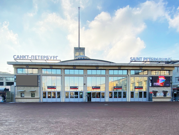 Фотография рекламного носителя, тип: Медиафасад, адрес: Ленина пл., Финляндский вокзал, поз.2, Санкт-Петербург, Россия. Сторона A1-А10 №1060634