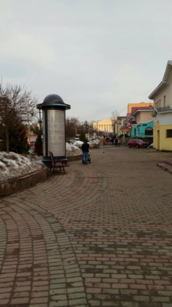 Фотография рекламного носителя, тип: Пиллар 3x1.4, адрес: Загорская ул., д.32, Дмитров, Московская область, Россия. Сторона С №629214