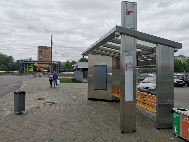 Фотография рекламного носителя, тип: Остановка, адрес: Южный б-р., ост. Южный б-р., Нижний Новгород, Нижегородская область, Россия. Сторона A+В №1005836