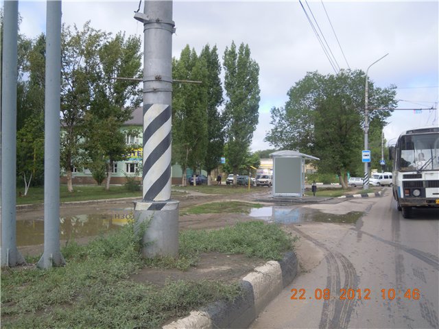 Фотография рекламного носителя, тип: Остановка 1.8x1.2, адрес: Московское ш., ост. Терминал, поз.1, Саратов, Саратовская область, Россия. Сторона Б №585876