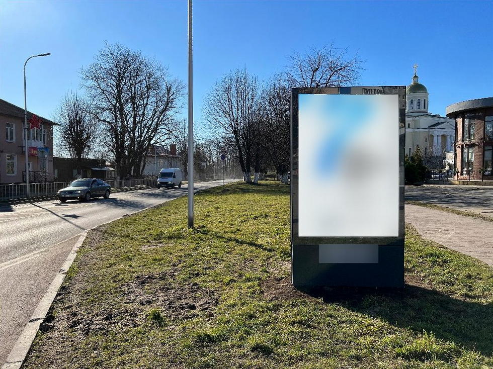 Фотография рекламного носителя, тип: Ситиформат 1.8x1.2, адрес: Балтийск г., Ленина пр-т., д.65, Калининград, Калининградская область, Россия. Сторона А №1030042