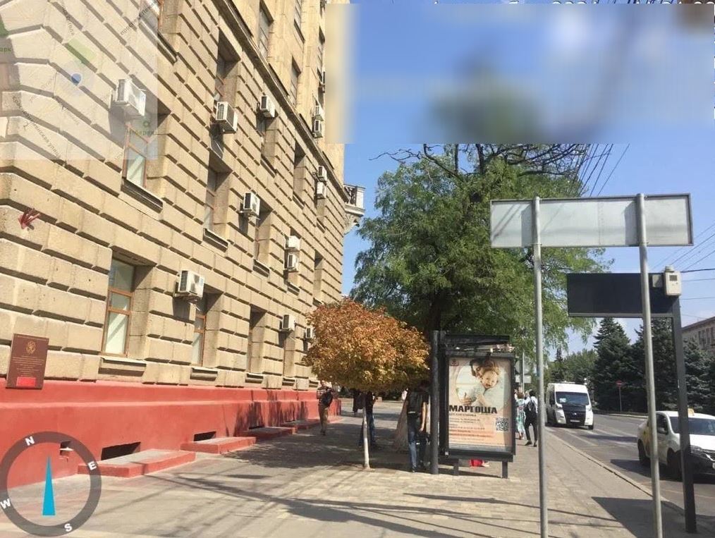 Фотография рекламного носителя, тип: Остановка 1.8x1.2, адрес: им. В.И.Ленина пр-т., ост. "Аллея Героев", Волгоград, Волгоградская область, Россия. Сторона Б №972408