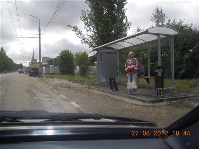 Фотография рекламного носителя, тип: Остановка 1.8x1.2, адрес: Московское ш., ост. Елшанская, поз.1, Саратов, Саратовская область, Россия. Сторона А №747446