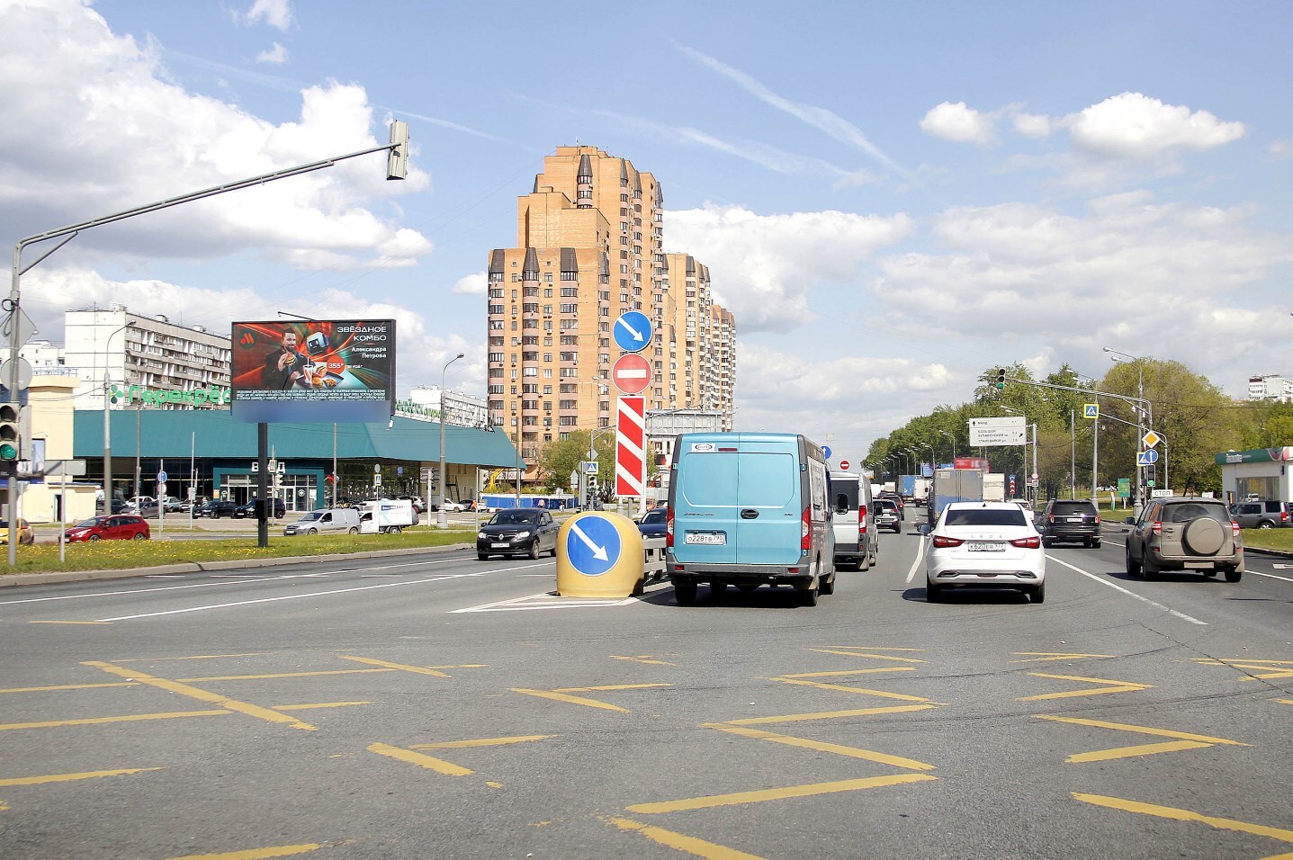 Фотография рекламного носителя, тип: Билборд 3x6, адрес: Энтузиастов ш., д.51-47 Х Б.Купавенский пр-зд., Москва, Россия. Сторона Б1-Б10 №638003