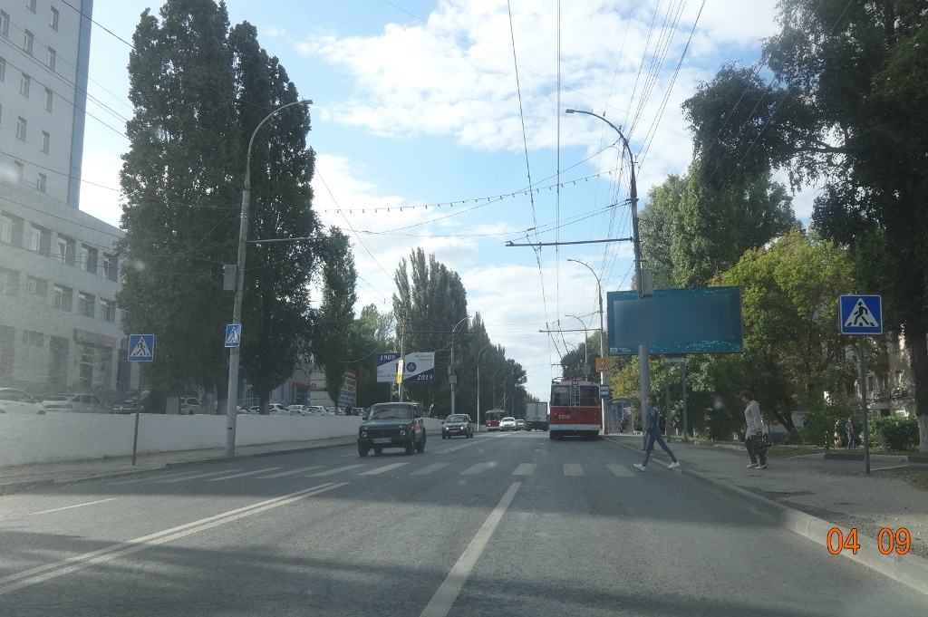 Фотография рекламного носителя, тип: Билборд 3x6, адрес: 50 лет Октября пр-т., д.128 Х Международная ул., Саратов, Саратовская область, Россия. Сторона A №833812