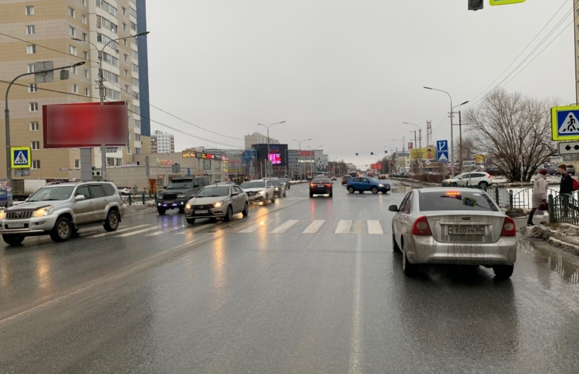 Фотография рекламного носителя, тип: Билборд 3x6, адрес: 30 лет Победы ул., д.39, Сургут, Ханты-Мансийский автономный округ – Югра, Россия. Сторона Б №882981