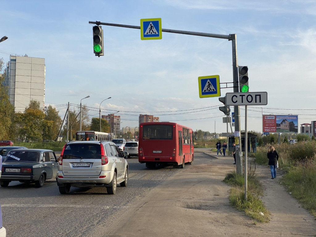 Фотография рекламного носителя, тип: Билборд 3x6, адрес: Ленинградский пр-т., д.125, поз.1, Ярославль, Ярославская область, Россия. Сторона A1-A3 №569444