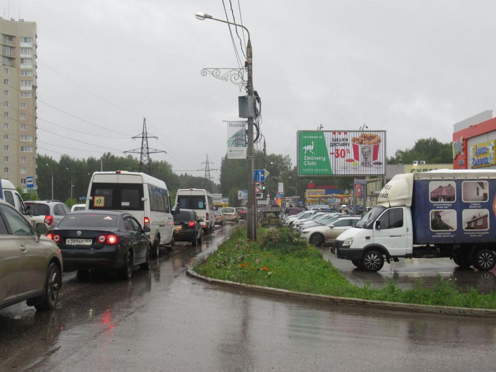 Фотография рекламного носителя, тип: Билборд 3x6, адрес: Светлогорская ул., д.20, Пермь, Пермский край, Россия. Сторона А1-А3 №427584