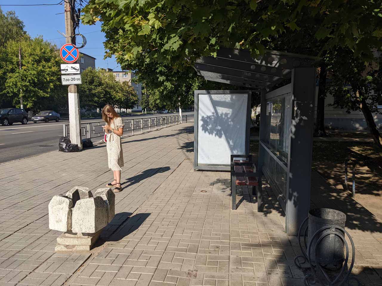 Фотография рекламного носителя, тип: Остановка 1.8x1.2, адрес: Горького ул., д.124, Тверь, Тверская область, Россия. Сторона А №1059895