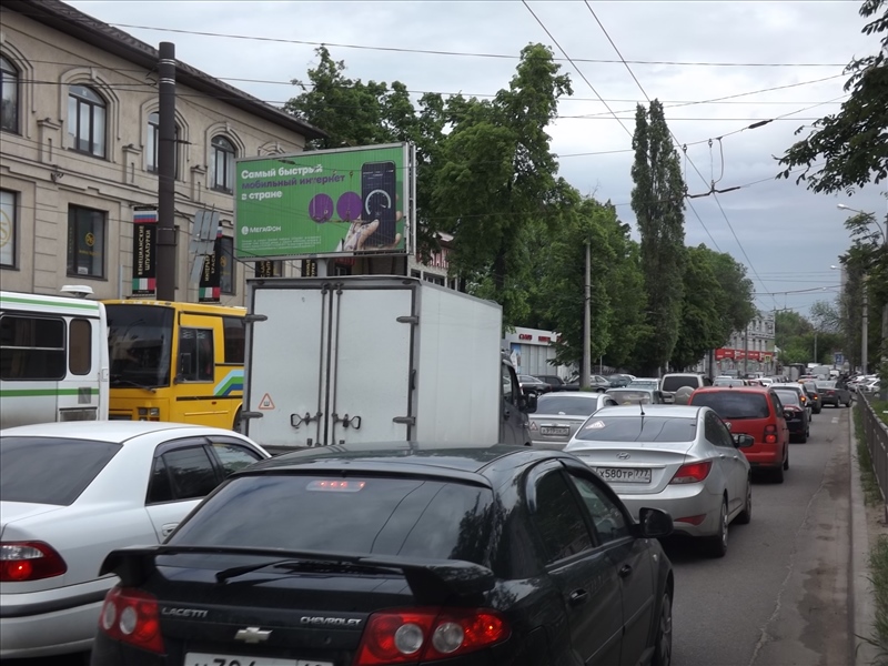Фотография рекламного носителя, тип: Билборд 3x6, адрес: Донбасская ул., д.16з, Воронеж, Воронежская область, Россия. Сторона Б1-Б3 №632896