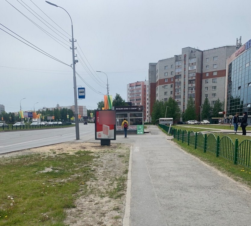 Фотография рекламного носителя, тип: Ситиформат 1.8x1.2, адрес: Ленина пр-т., д.73б, Сургут, Ханты-Мансийский автономный округ – Югра, Россия. Сторона А №960242