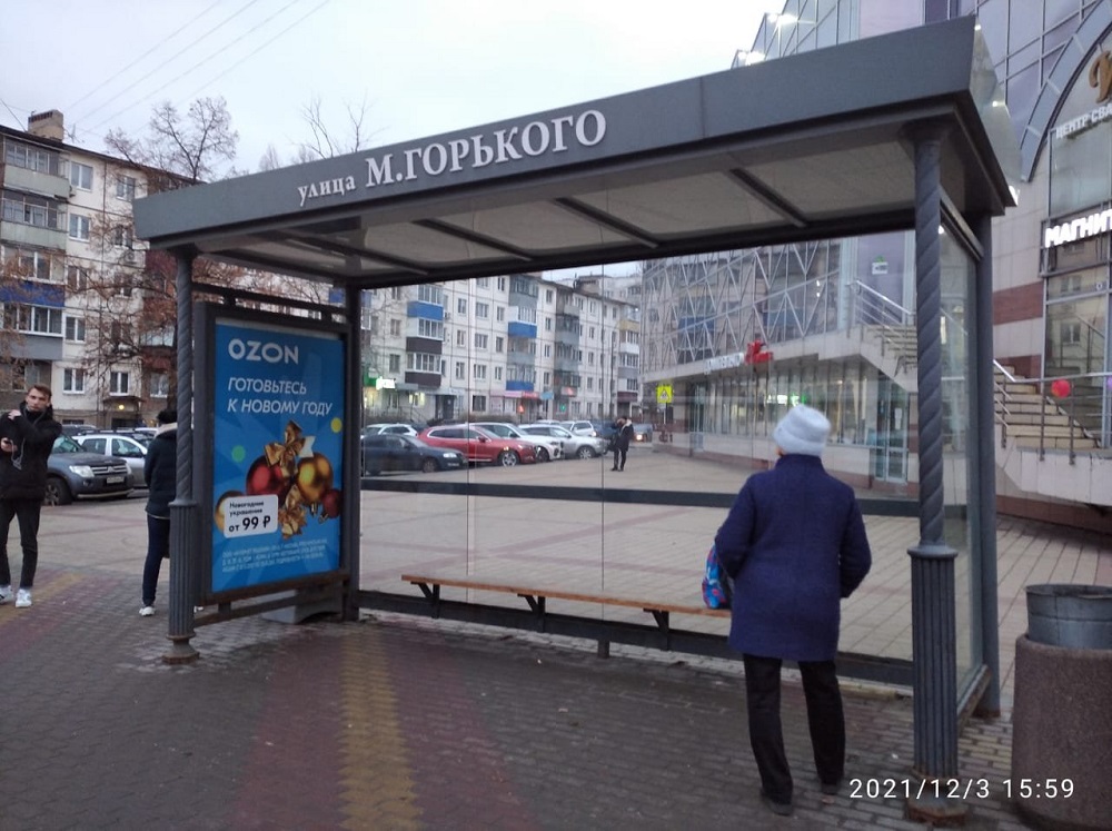Фотография рекламного носителя, тип: Остановка 1.8x1.2, адрес: остановка Горького, поз.1, Липецк, Липецкая область, Россия. Сторона А №810790