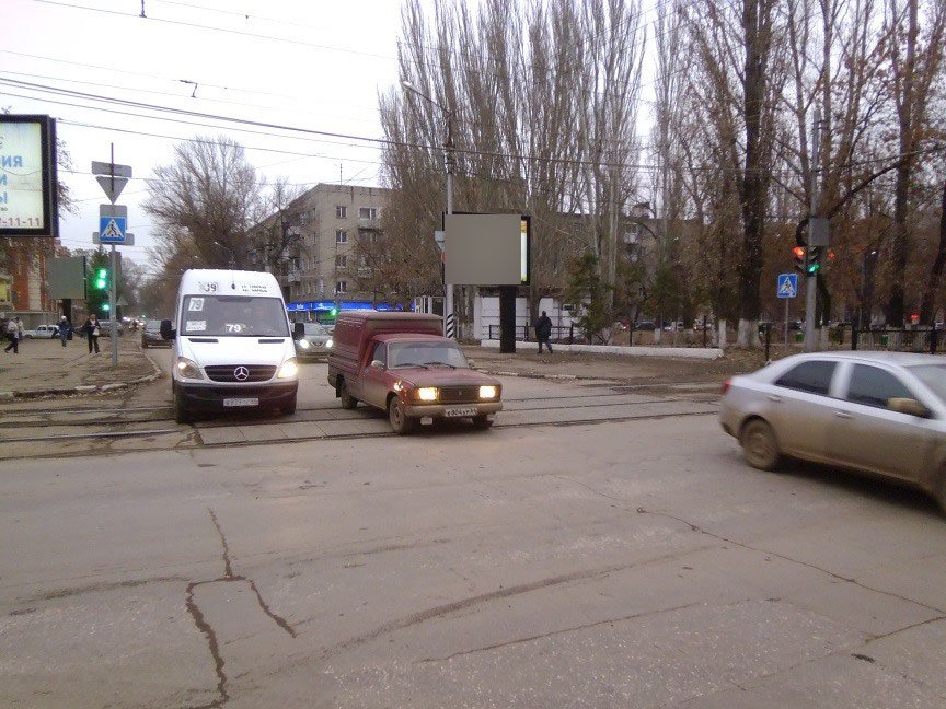 Фотография рекламного носителя, тип: Ситиборд 2.7x3.7, адрес: Б.Казачья ул. Х Астраханская ул., поз.3, Саратов, Саратовская область, Россия. Сторона Б №717544