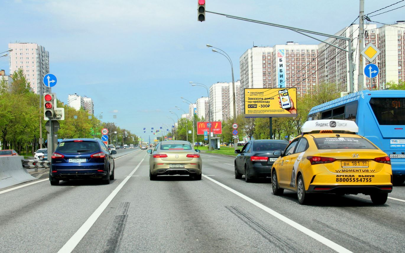 Фотография рекламного носителя, тип: Билборд 3x6, адрес: Алтуфьевское ш., д.70, корп.1 Х Костромская ул., Москва, Россия. Сторона Аh1-Аh4 №874623