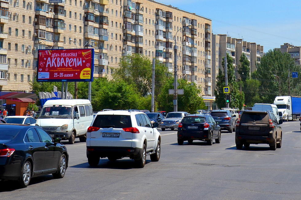 Фотография рекламного носителя, тип: Билборд 3x6, адрес: Героев Сталинграда пр-т. Х Пролетарская ул., поз.1, Волгоград, Волгоградская область, Россия. Сторона Б1 №337708