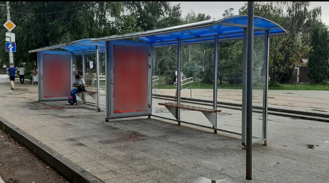 Фотография рекламного носителя, тип: Остановка 1.8x1.2, адрес: Мирный пер., поз.3, Саратов, Саратовская область, Россия. Сторона А №586119