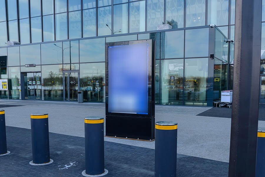 Фотография рекламного носителя, тип: Ситиформат 1.8x1.2, адрес: Привокзальная пл., поз.1, Саратов, Саратовская область, Россия. Сторона B №1017604