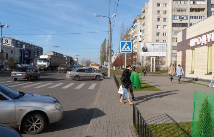 Фотография рекламного носителя, тип: Билборд 3x6, адрес: Энтузиастов ул., д.2, Железногорск, Курская область, Россия. Сторона A1-А3 №1069002