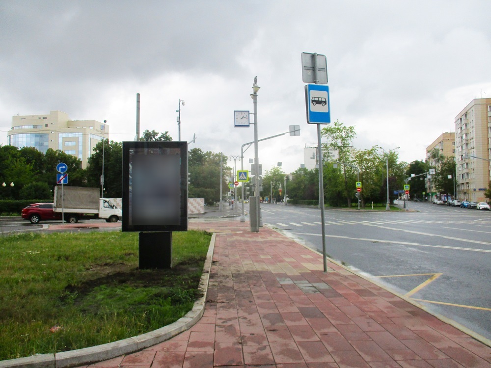 Фотография рекламного носителя, тип: Ситиформат 1.8x1.2, адрес: Большая Серпуховская ул., д.31, корп.1, Москва, Россия. Сторона B №1055815