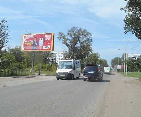 Фотография рекламного носителя, тип: Билборд 3x6, адрес: Завертяева ул., Краснознаменная ул., д.21в, Омск, Омская область, Россия. Сторона В1 №606279