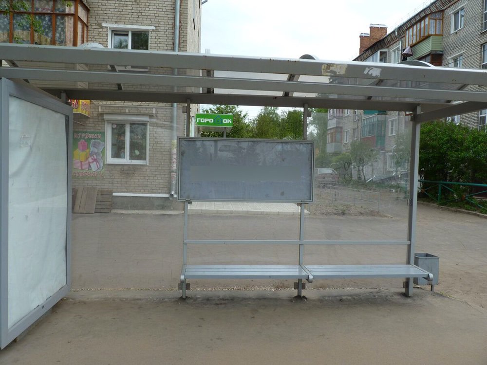 Фотография рекламного носителя, тип: Остановка 1.8x1.2, адрес: Волго-Донская ул. Х Туманова ул., ост. Улица Туманова, Ковров, Владимирская область, Россия. Сторона C №699350