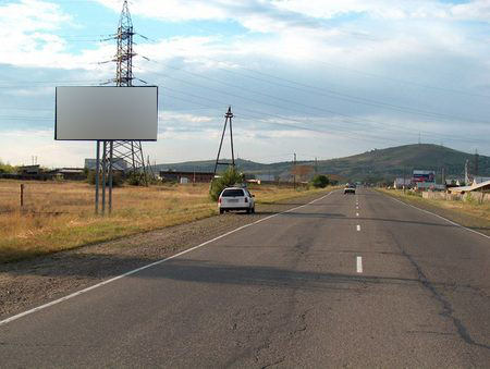 Фотография рекламного носителя, тип: Билборд 3x6, адрес: Минусинск - Абакан а/д., Подсинее, поз.4, Абакан, Республика Хакасия, Россия. Сторона A №425633