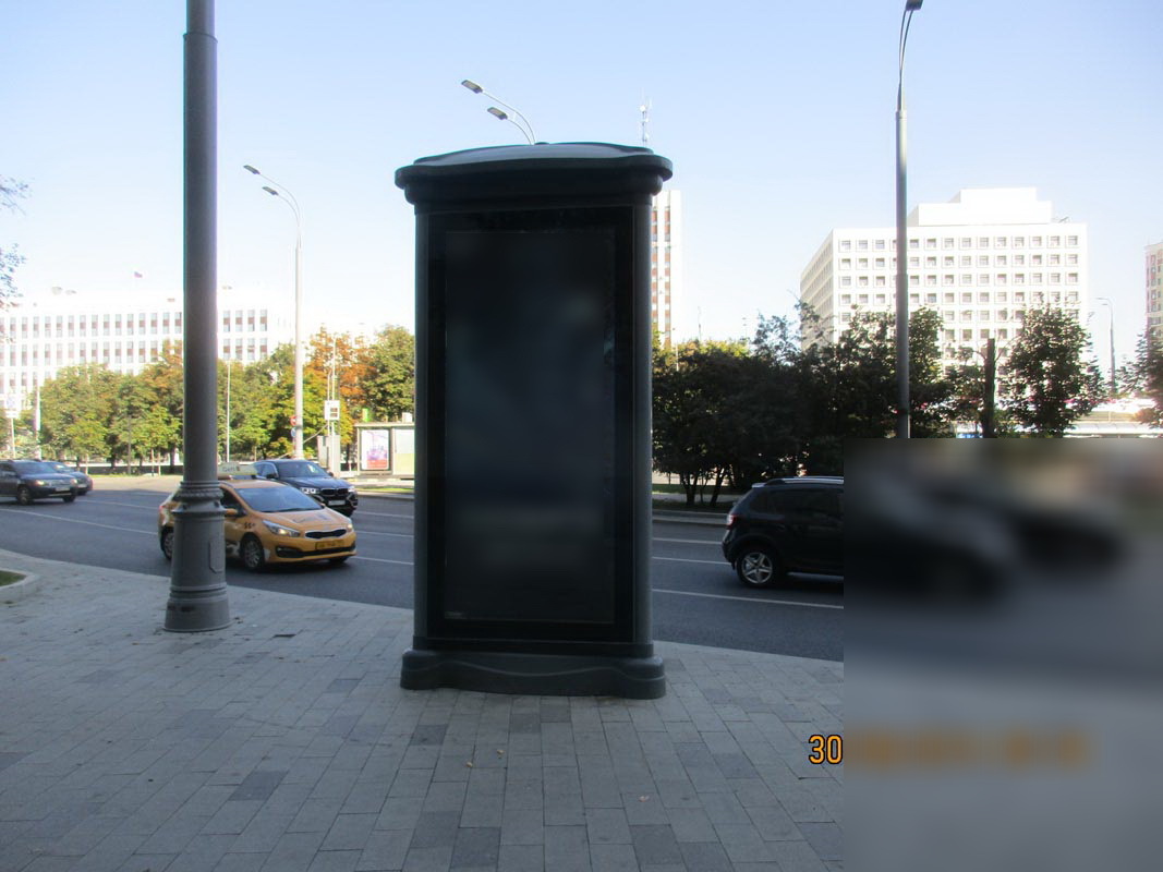 Фотография рекламного носителя, тип: Пиллар 3x1.4, адрес: Коровий Вал ул., д.7, Москва, Россия. Сторона C №771335